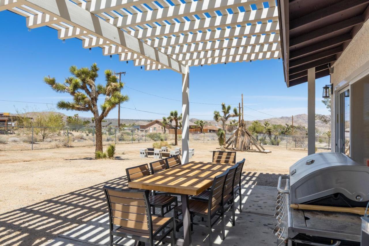 Horseshoe House - Hot Tub, Bbq And Fire Pit! Home Joshua Tree Εξωτερικό φωτογραφία